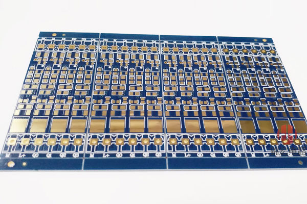 汽車(chē)pcb板,汽車(chē)線路板,pcb汽車(chē)板 fr4雙面抗氧化線路板